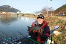 낚시춘추, 전남_고흥 장수지-약속의 월척터 한 치도 어김없다!