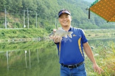 낚시춘추, 경북_청송 용전천-보기에 붕어 별로 없을 것 같죠? 밤만 되면 달라지고 새벽에는 난리 나요!