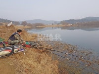  낚시춘추, 전북_김제 석담리 소류지-이름도 없는 3천평 비밀 연밭
