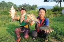  낚시춘추, 테크닉_붕어낚시-대물 채비의 변화 옥내림→옥올림 거쳐 ‘한 뼘 채비’로 재편
