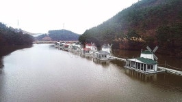 충남 서산 덕송낚시터_풍차 수상좌대에서 하룻밤