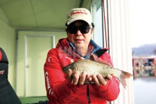 경기 안성 거청낚시터_1인실부터 특대형까지 겨울 물낚시 시설 완비!