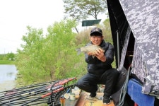 [강력추천] 안동 사곡지의 괴력_하룻밤 새 4짜만 네 마리, 마릿수 월척은 덤