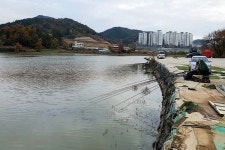 [호황현장] 월척특급 여수 관기지_하룻밤 새 뽑아낸 월척이 여덟 마리라니!