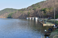 [연재_손태성의 유료터 탐방] 음성 차평낚시터 수리산 계곡수 유입되는 청정낚시터