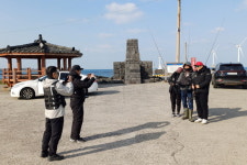 [현장기] 제주 연안 수온 13도 야마시타 에깅 마이스터 가와카미 에이스케의 선택은?