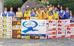 현대차 광주본부, 추석 맞아 독거 노인에 식사 대접