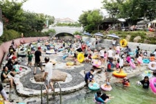 월출산ㆍ뱅뱅이골 기찬랜드 8일 개장