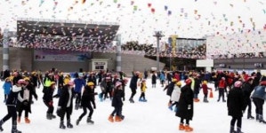 광주시청 야외스케이트장 개장 6000명 북적