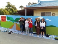 광주여대 봉사동아리 명화동장고분 입구 벽화활동 실시