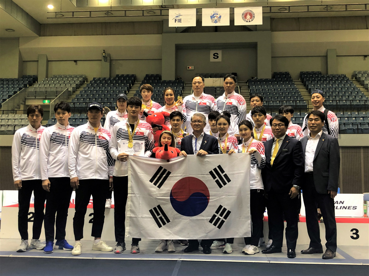 한국 펜싱 대표팀, 아시아펜싱선수권대회 남자 사브르 단체전서 은메달 획득