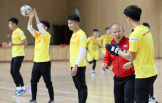 베트남 축구대표팀, 통영 전훈 마치고 출국