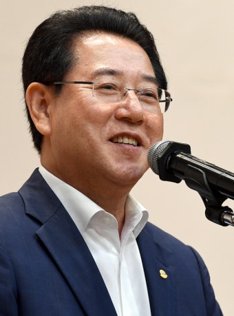 김영록 전남지사 정무라인 교체설…왜? 어디까지