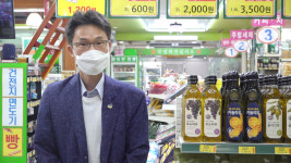 한재필(45) 나주 목사고을시장 상인회장(179/1000)