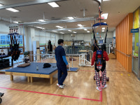 광주보훈요양원, 보행훈련 재활장비 워킹레일 설치