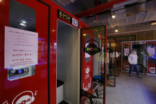 노래방, 지난해 개업건수 역대 최저…코로나 직격탄