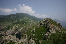 신안 가거도 유적·민속문화>신석기 시대 패총 유적·가슴 시린 설화·전설 곳곳