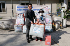 순천신협, 왕조1동 어려운 이웃에 이불 전달