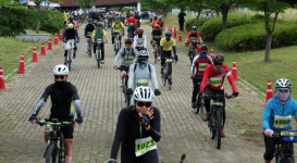 “영산강 자전거길 달리면 여름 더위도 잊히죠”