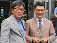 김태진 광주 서구의원, 양동시장상인회 감사패 수상