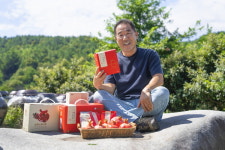 고흥 하면 석류… 9월 이달의 임업인 전형관 대표