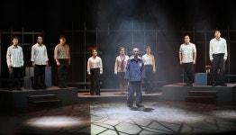 계엄 이겨낸 연극 사형수 김대중 전국서 순회 열풍