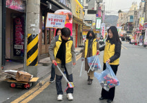 여수시, 음식특화거리 상가 앞 청소 캠페인