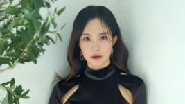 '미스트롯 5위' 김나희, 8월 결혼…예비 신랑은 맥킨지 출신 사업가