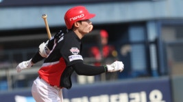 '김호령 멀티포'…KIA 화려한 홈런쇼, NC 9-4 완파