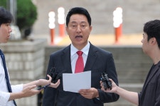 오세훈, '명태균 여론조사 대납' 징역 1년6개월 구형