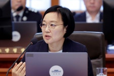 한성숙, 주택 2채 추가 처분해 1주택…