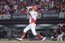 '박정우 연장 끝내기 안타' KIA, SSG 2-1 극적 역전승