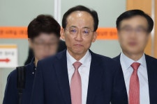 제넨셀 창업자 배임 2심 결론…김승원 의혹 재판에도 영향 주목