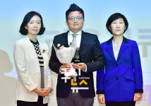 라온씨큐어, 2016 서울시 여성 일자리박람회 우수 기업 감사패 수상