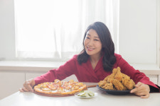 웰빙을만드는사람들, 2017년 전속모델 라미란 발탁