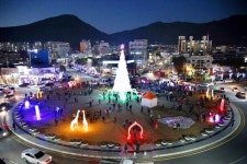 2016 진해 군항마을 빛거리 축제 개최…내년 1월말까지