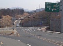 3명 사망 창원 남해안대로 역주행 사고…도로 손본다