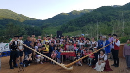 한국산림복지진흥원  국립산림치유원서  숲 속 힐링 음악회