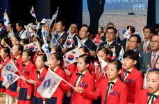 “경북의 빛으로 대한민국 밝히자”
