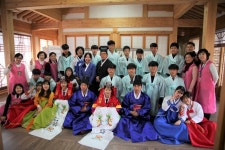 완주군, 관내 청소년 대상 전통 혼례 체험 열어