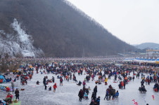 “추위야 고마워”, 안동암산얼음축제 4년 만에 개최
