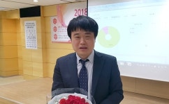 임현택 소청과의사회장, 가볍게 재선 성공