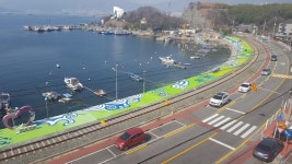 창원 행암철길마을 새단장…진해바다 70리길로 탈바꿈