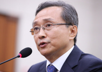 변협, 헌법재판소장 후보에 강일원·유남석 재판관 추천
