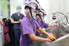 창원힘찬병원, 청소년 의사 체험 인턴십 성료