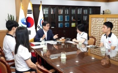 얼굴 마주봐야 답이 나오죠~…허성무 창원시장, 시민과의 소통 행보