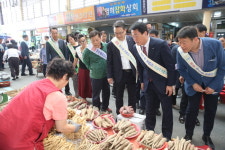 합천군 “풍성한 한가위 차례상은 전통시장에서”