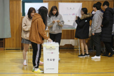 경남도선관위, 수능 마친 고3 학생 ‘새내기유권자 연수’