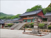 부산 범어사, 국가 및 시 지정문화재 보유 성보관 착공