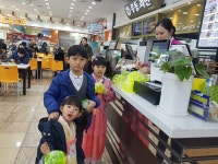 문산(순천)휴게소 돼지해 설맞이 ‘황금돼지 저금통’ 나눔 행사